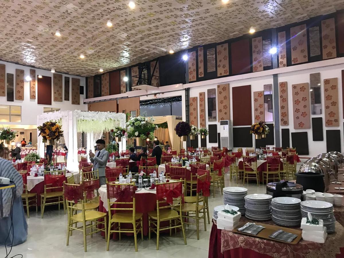 Sinar Sport Hotel Bengkulu Extérieur photo